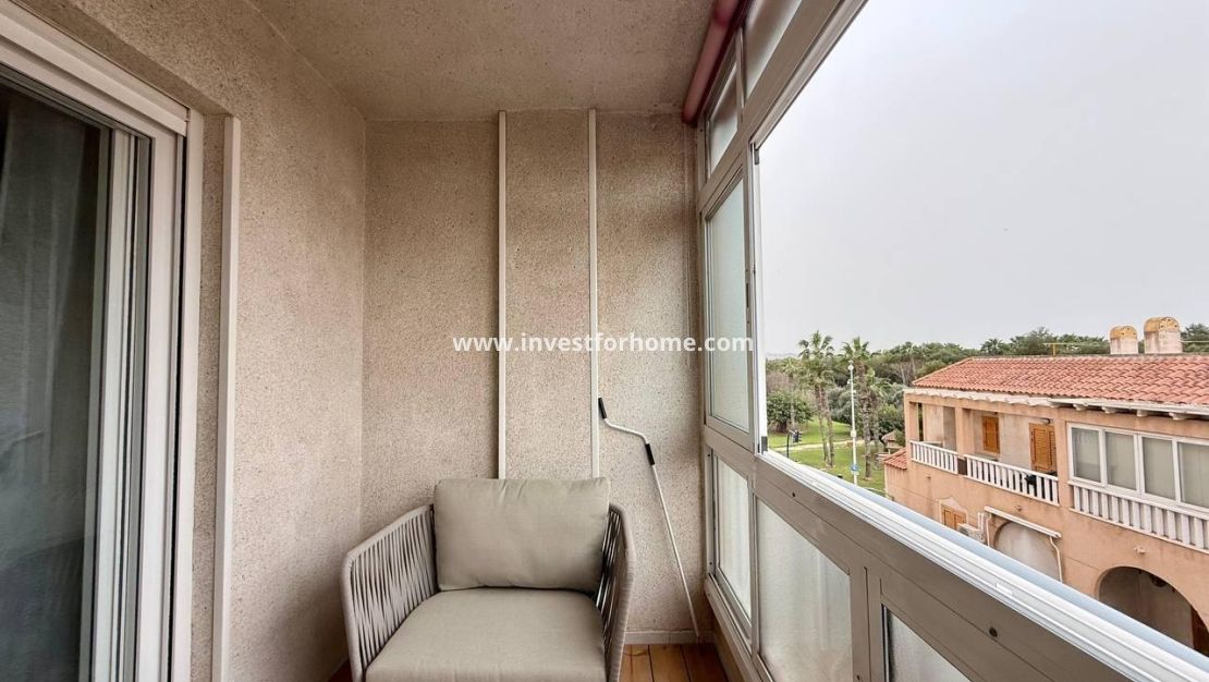 Sale - Apartment - Torrevieja - Centro