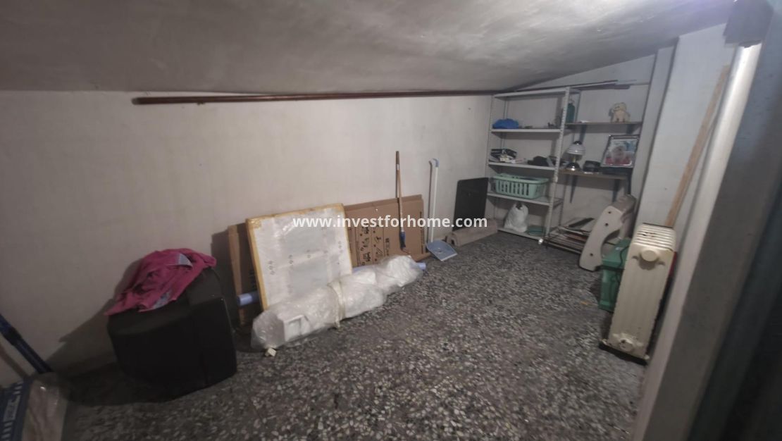 Sale - Apartment - Torrevieja - Centro