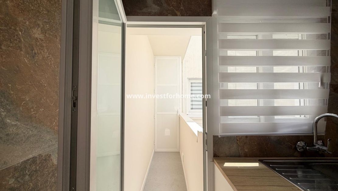 Sale - Apartment - Torrevieja - Centro