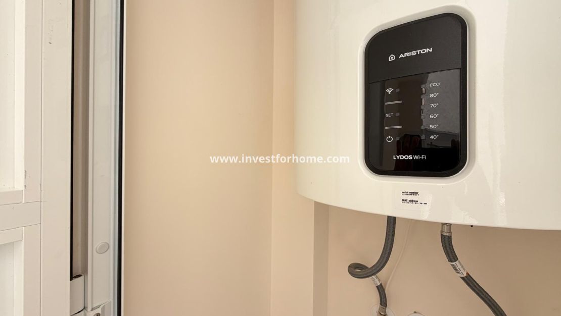 Sale - Apartment - Torrevieja - Centro