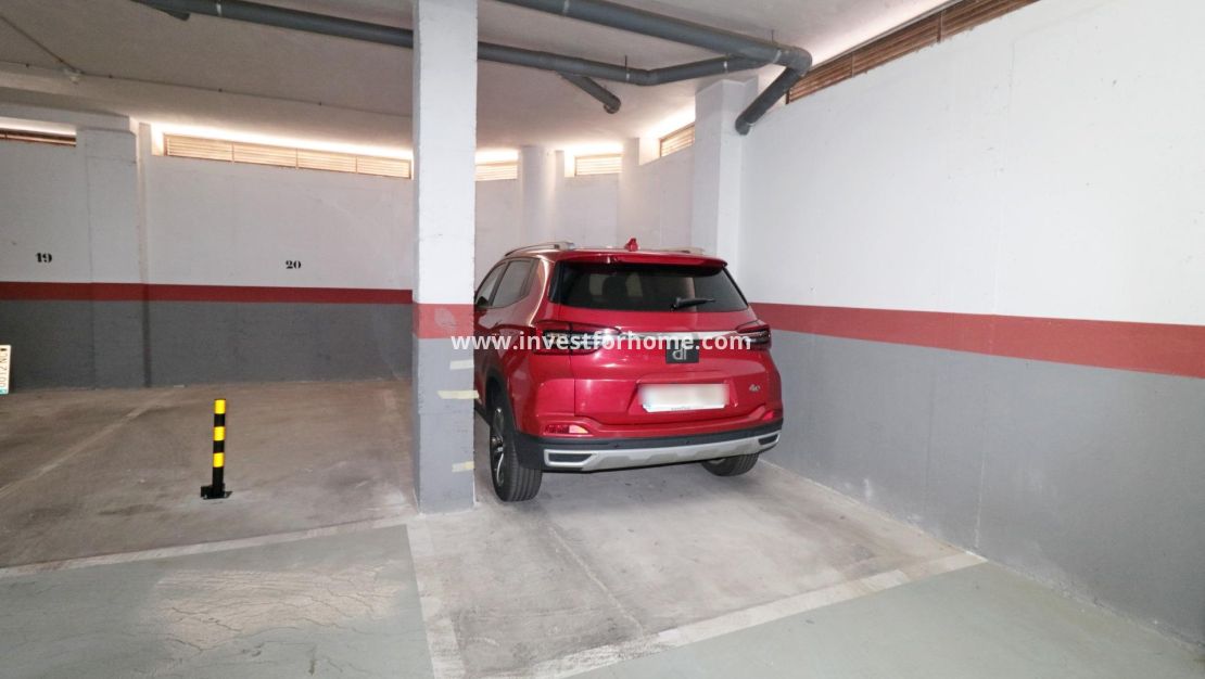 Sale - Apartment - Torrevieja - Centro