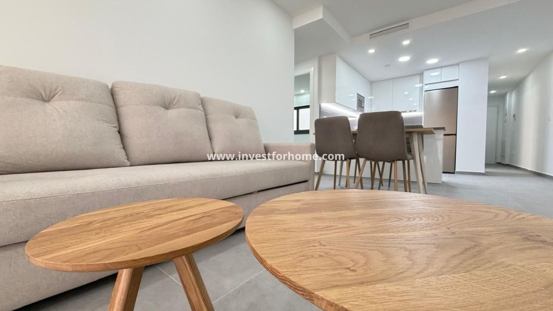 Sale - Apartment - Torrevieja - Centro