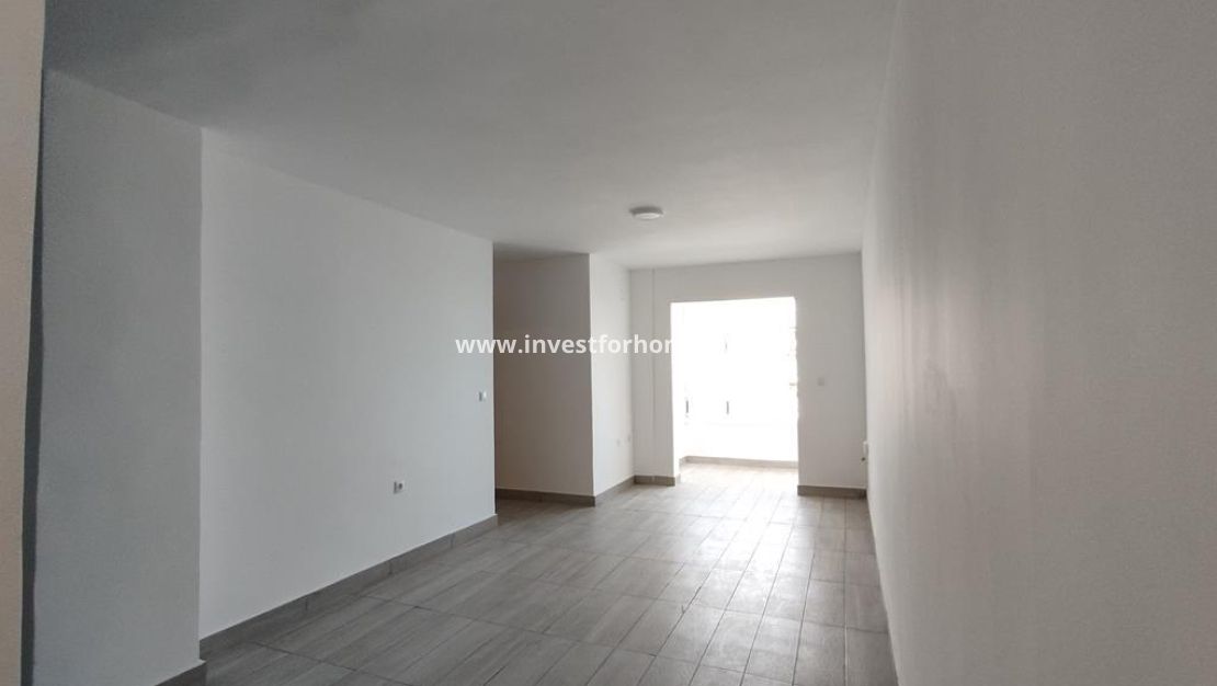 Sale - Apartment - Torrevieja - Centro