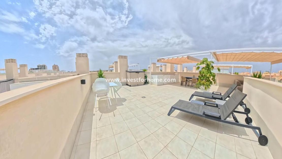 Sale - Apartment - Torrevieja - Centro