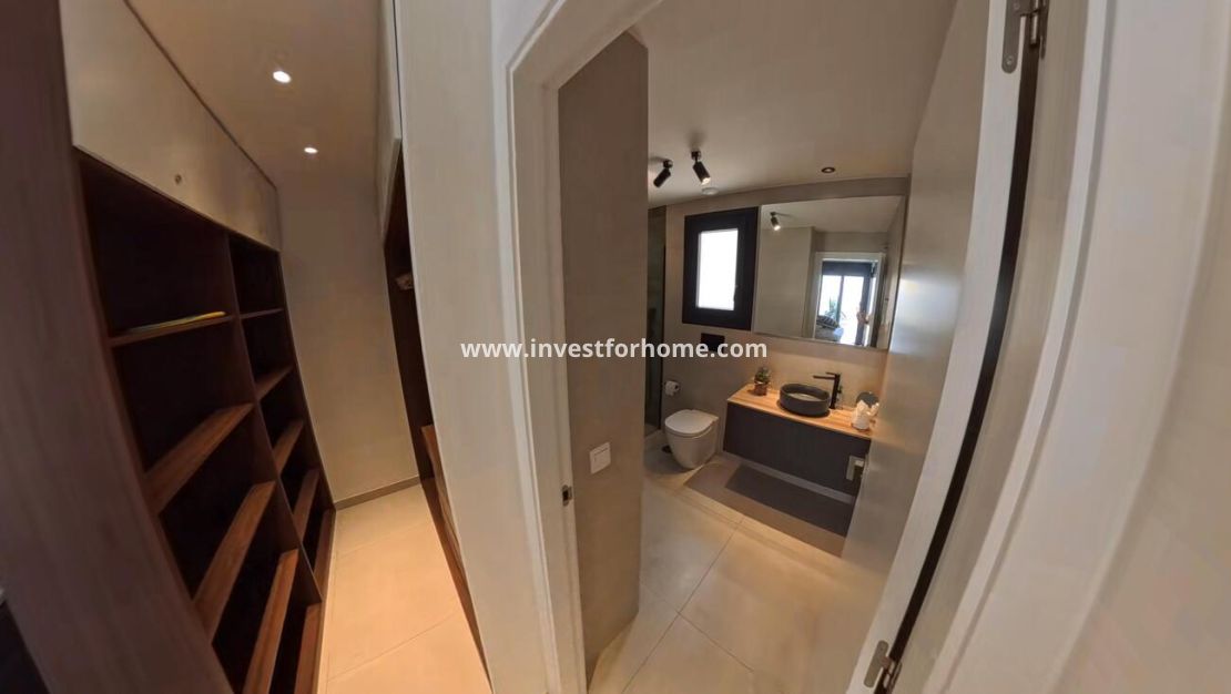 Sale - Apartment - Torrevieja - Centro
