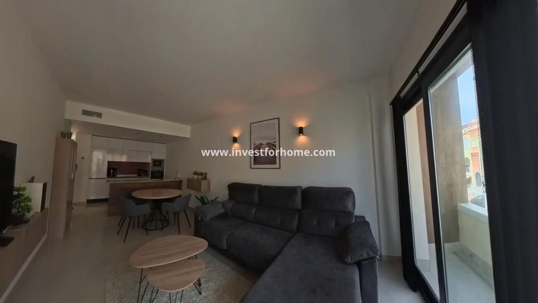 Sale - Apartment - Torrevieja - Centro