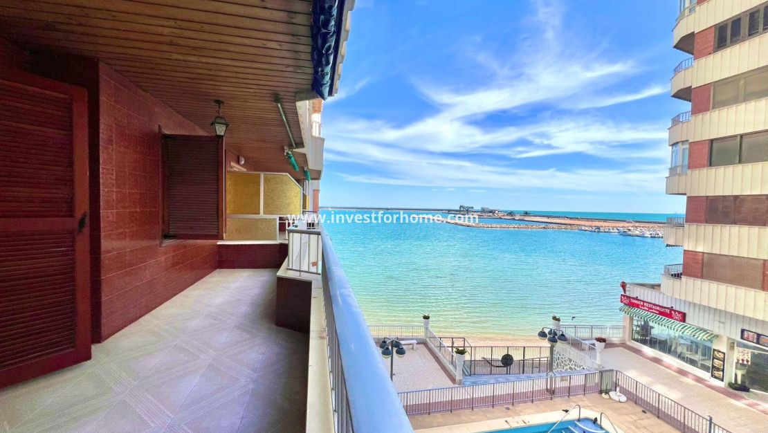 Sale - Apartment - Torrevieja - Centro
