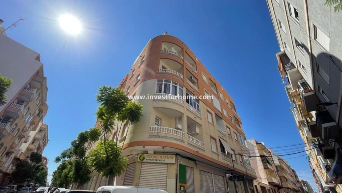 Sale - Apartment - Torrevieja - Costa Blanca