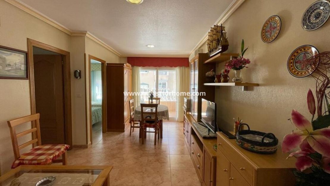 Sale - Apartment - Torrevieja - Costa Blanca