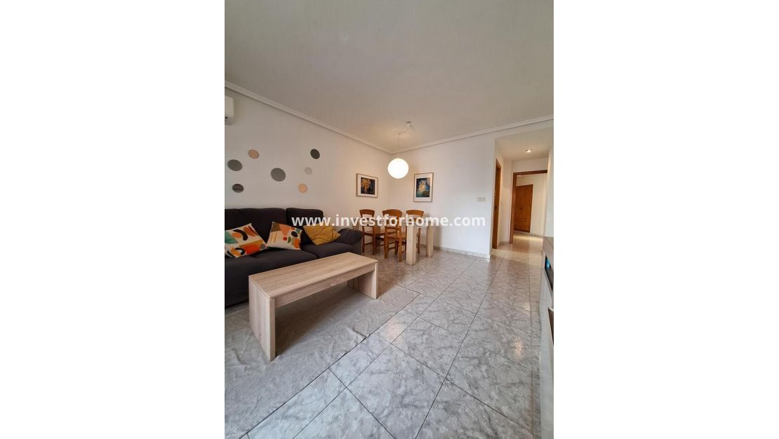 Sale - Apartment - Torrevieja - Costa Blanca