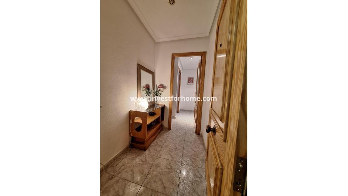 Sale - Apartment - Torrevieja - Costa Blanca