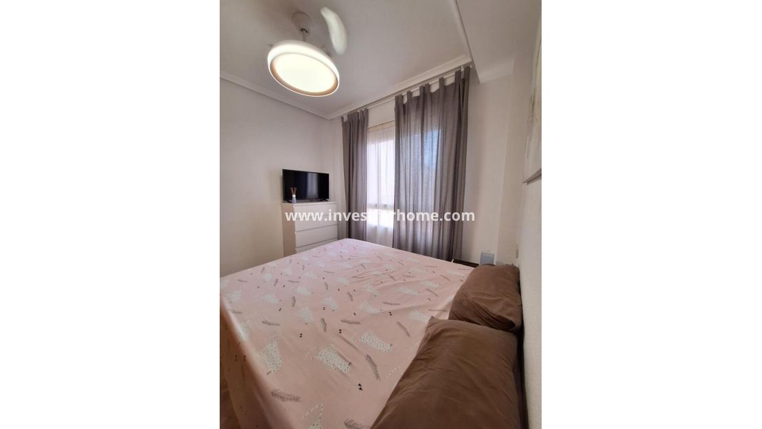 Sale - Apartment - Torrevieja - Costa Blanca