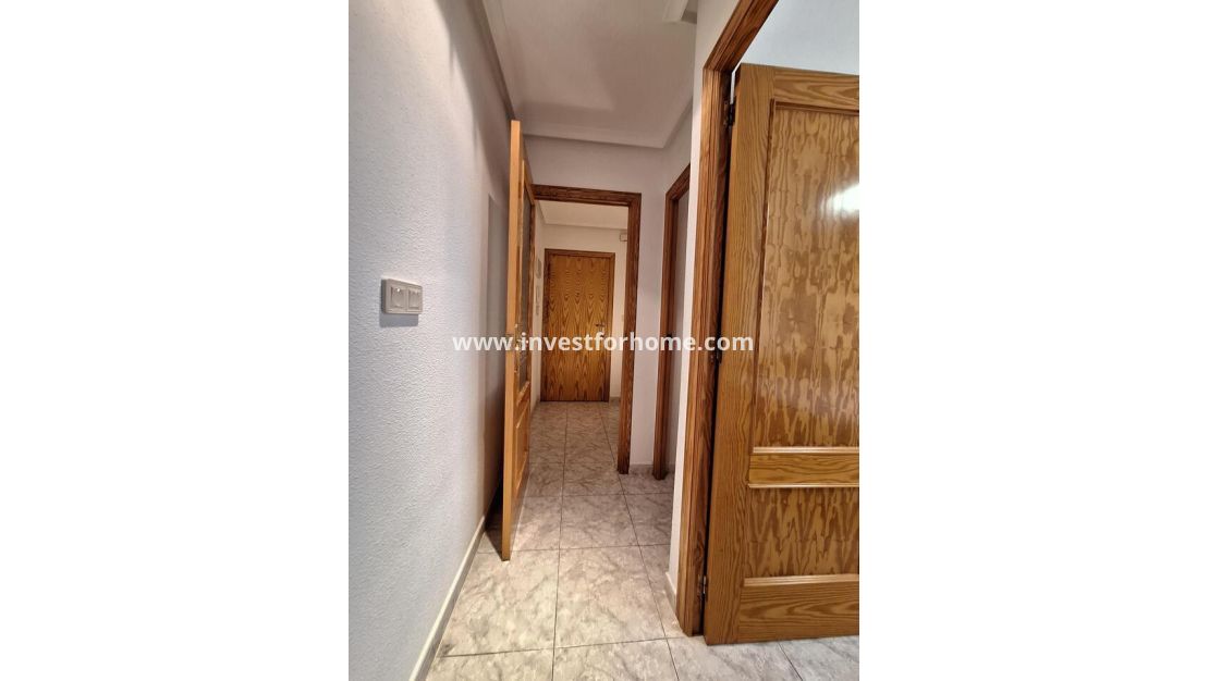 Sale - Apartment - Torrevieja - Costa Blanca