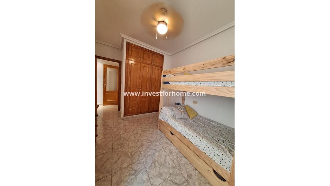 Sale - Apartment - Torrevieja - Costa Blanca