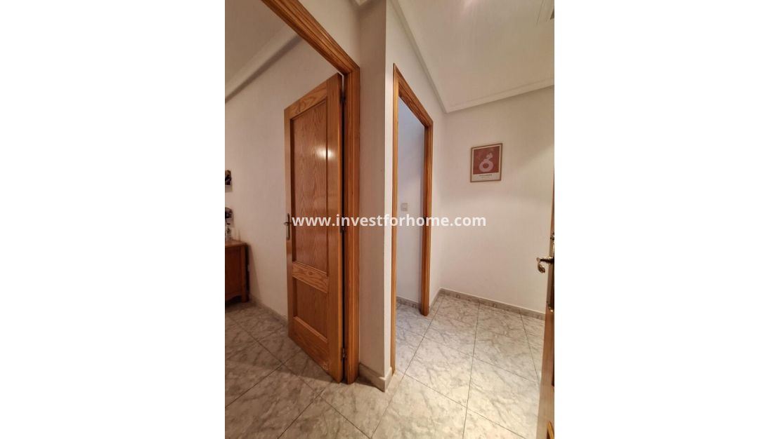 Sale - Apartment - Torrevieja - Costa Blanca