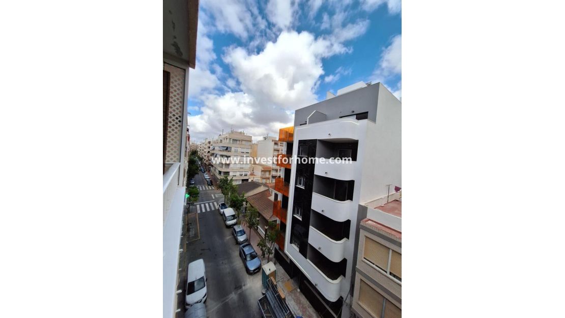 Sale - Apartment - Torrevieja - Costa Blanca