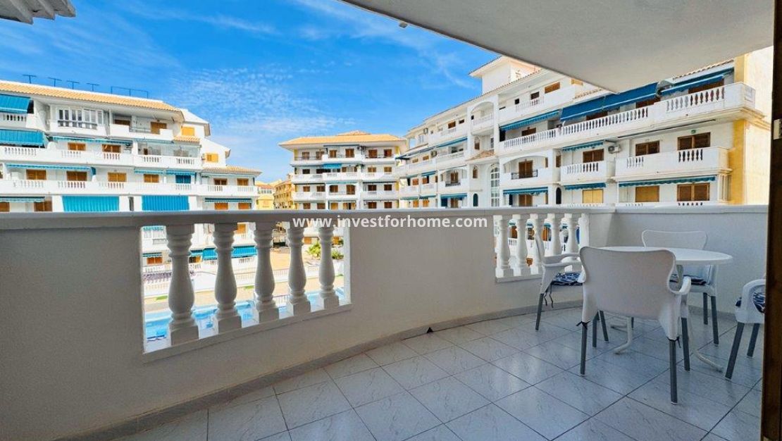 Sale - Apartment - Torrevieja - Costa Blanca