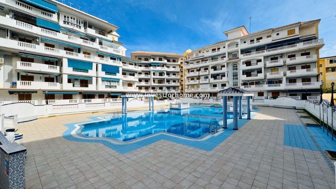 Sale - Apartment - Torrevieja - Costa Blanca