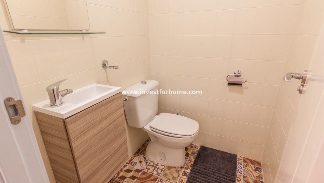 Sale - Apartment - Torrevieja - Costa Blanca