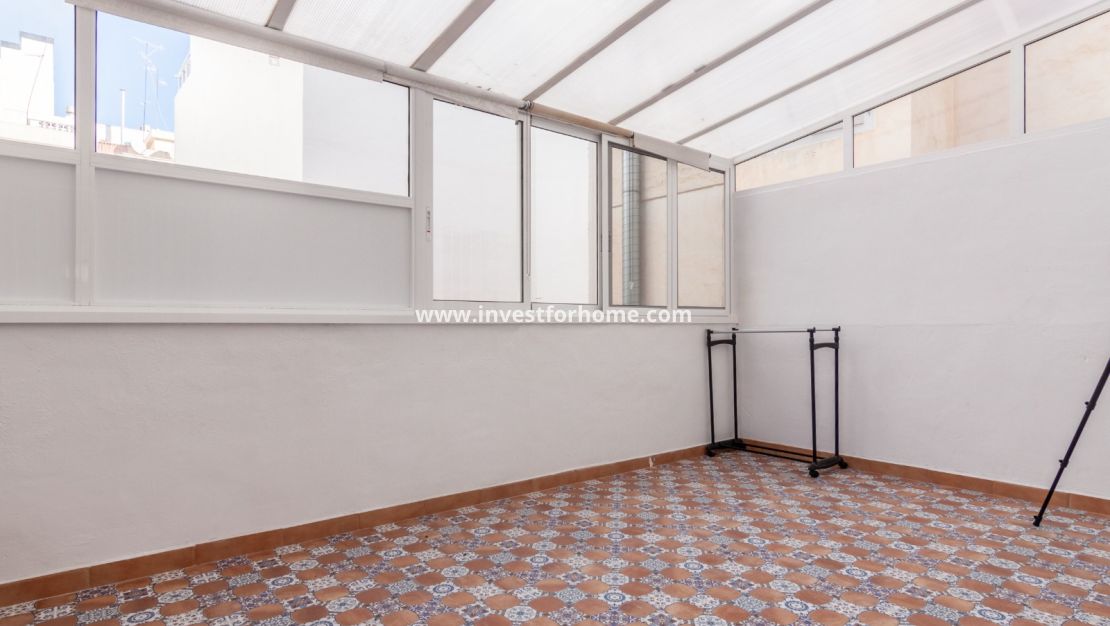 Sale - Apartment - Torrevieja - Costa Blanca