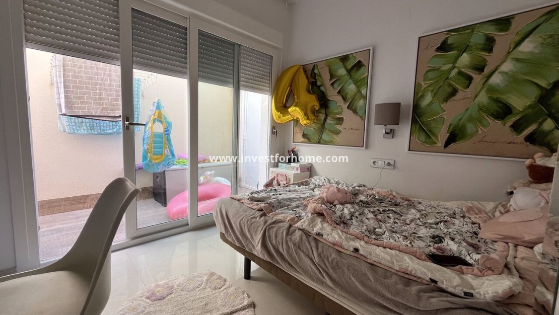 Sale - Apartment - Torrevieja - Costa Blanca