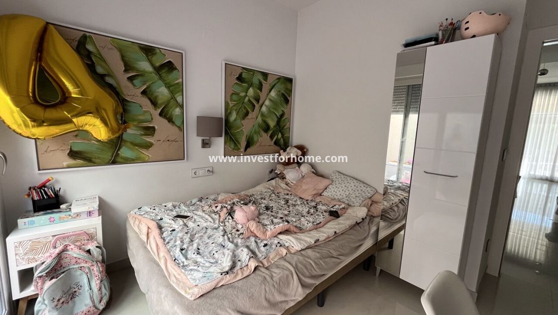 Sale - Apartment - Torrevieja - Costa Blanca