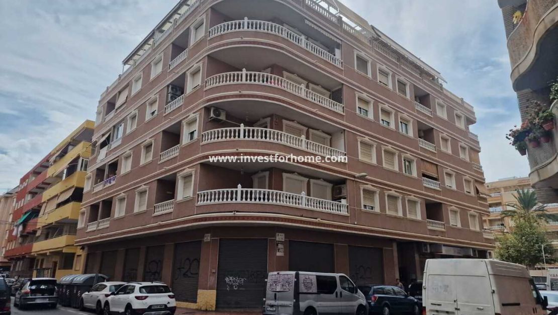 Sale - Apartment - Torrevieja - Costa Blanca