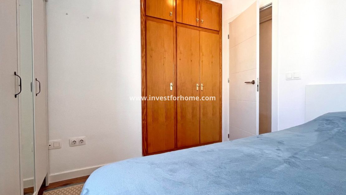 Sale - Apartment - Torrevieja - Costa Blanca