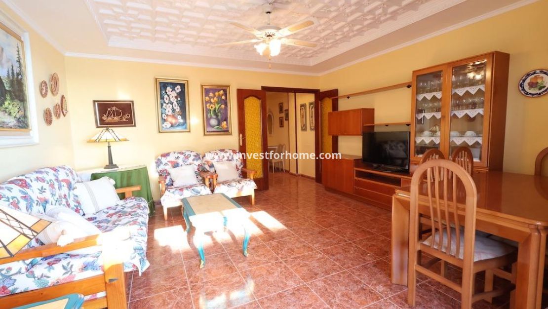 Sale - Apartment - Torrevieja - Costa Blanca