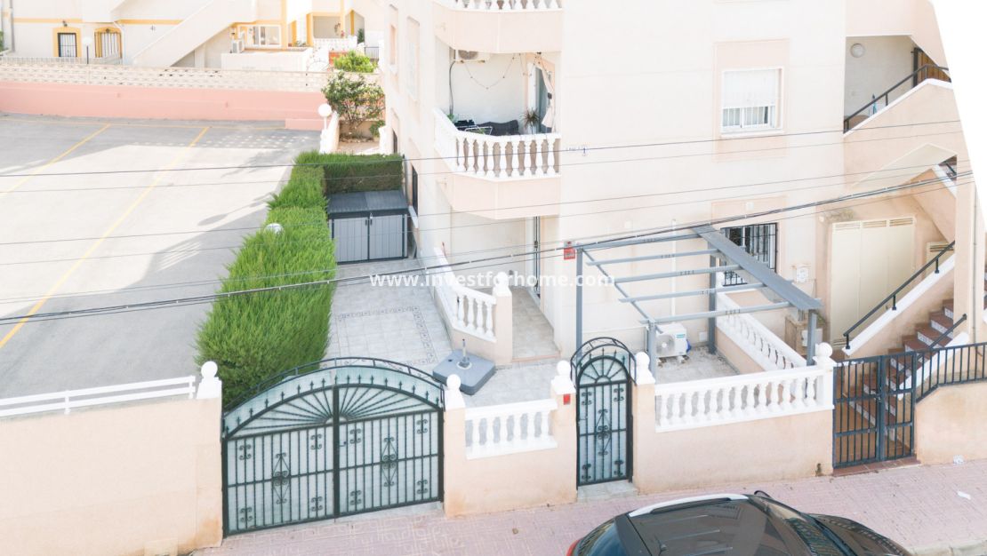 Sale - Apartment - Torrevieja - Costa Blanca