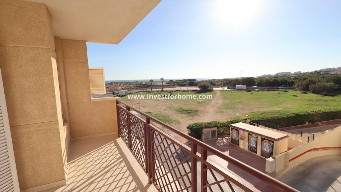 Sale - Apartment - Torrevieja - Costa Blanca