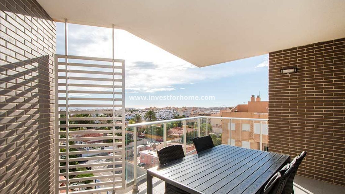 Sale - Apartment - Torrevieja - Costa Blanca