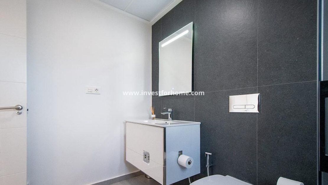 Sale - Apartment - Torrevieja - Costa Blanca