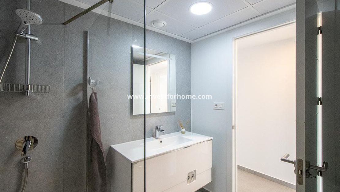 Sale - Apartment - Torrevieja - Costa Blanca