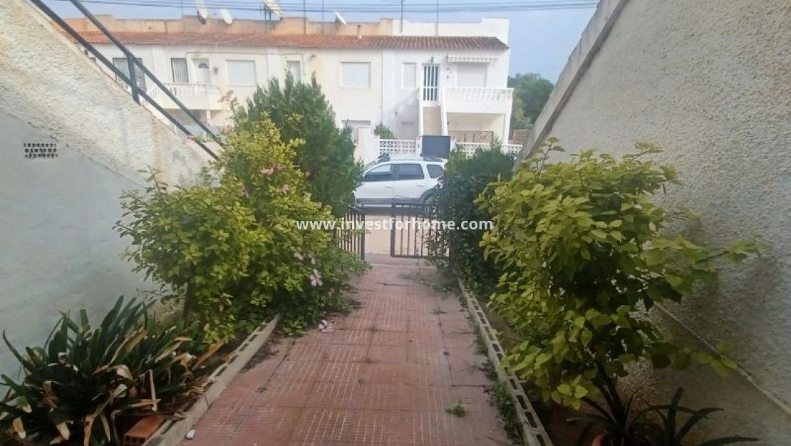 Sale - Apartment - Torrevieja - Costa Blanca