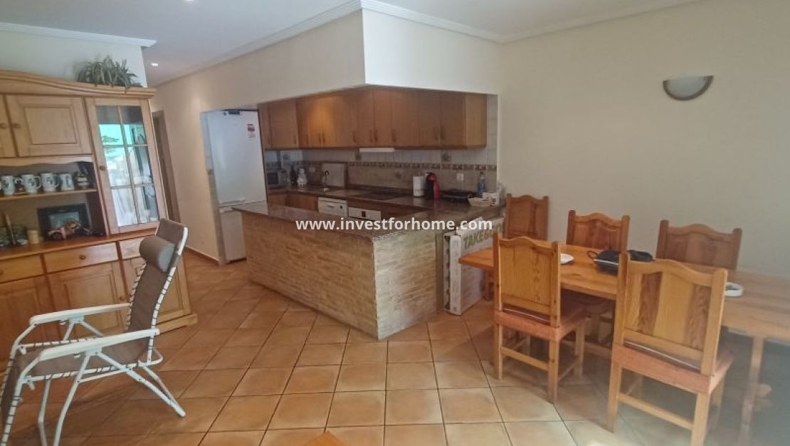 Sale - Apartment - Torrevieja - Costa Blanca