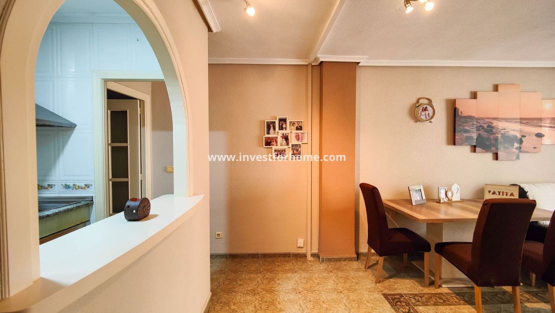 Sale - Apartment - Torrevieja - Costa Blanca