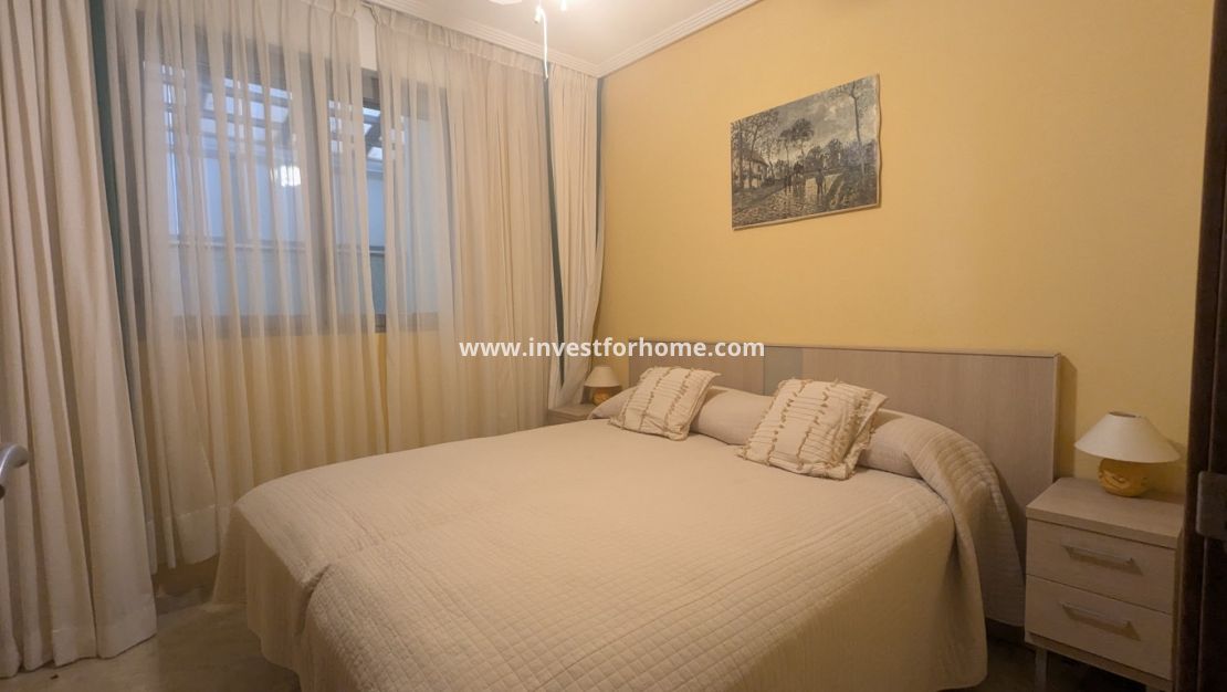 Sale - Apartment - Torrevieja - Costa Blanca