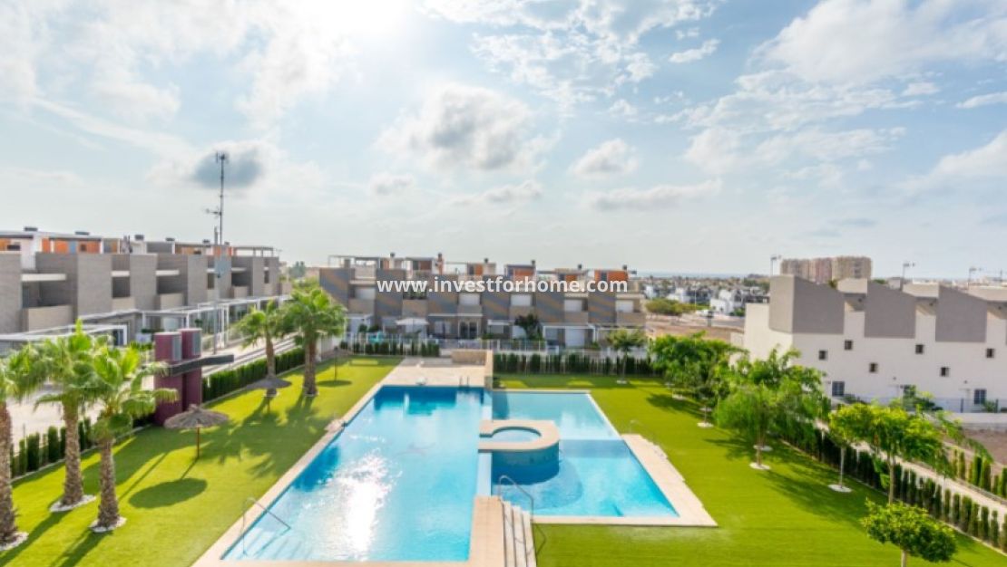 Sale - Apartment - Torrevieja - Costa Blanca