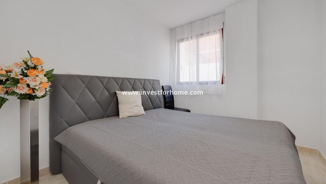 Sale - Apartment - Torrevieja - Costa Blanca