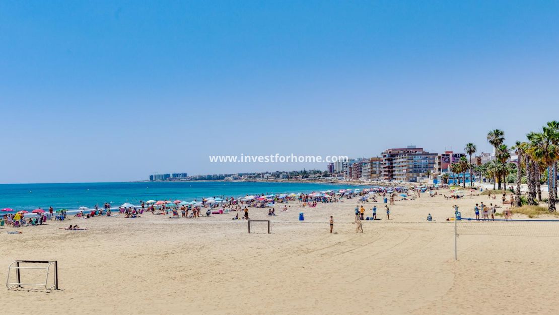 Sale - Apartment - Torrevieja - Costa Blanca