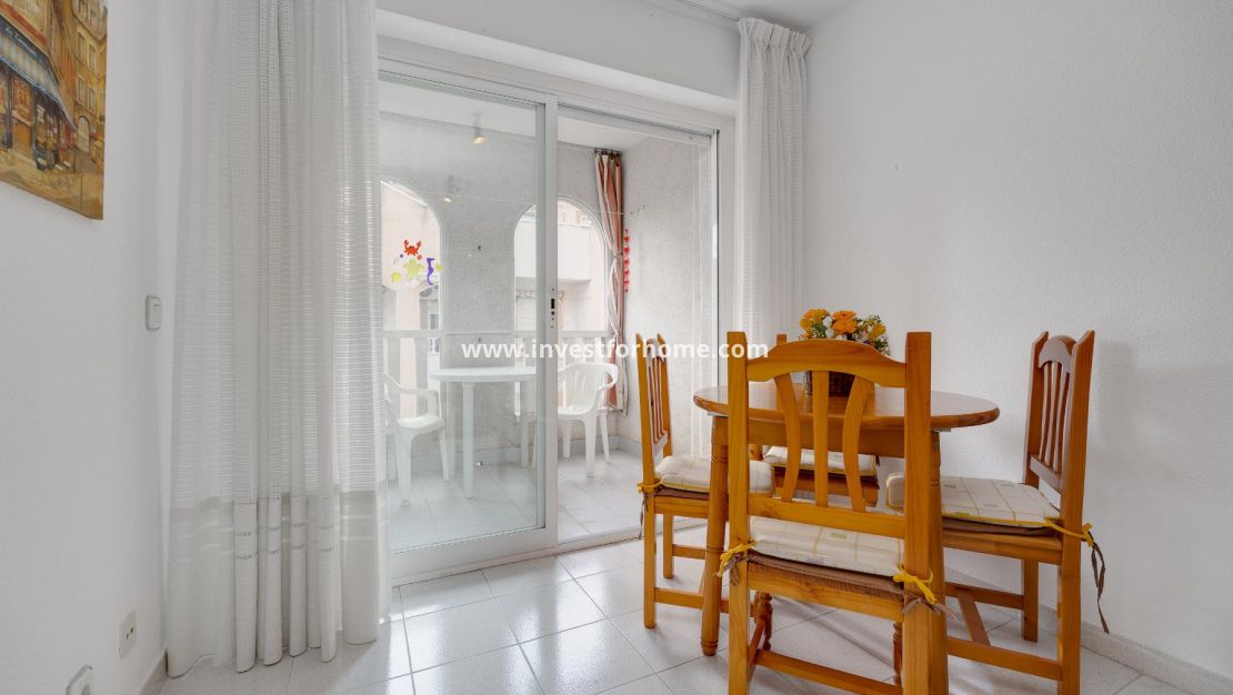 Sale - Apartment - Torrevieja - Costa Blanca