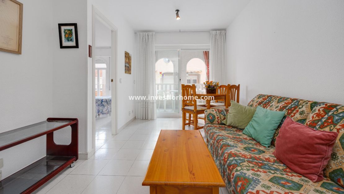 Sale - Apartment - Torrevieja - Costa Blanca