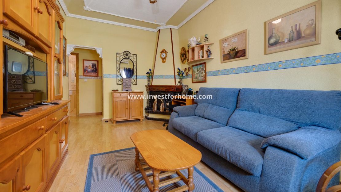 Sale - Apartment - Torrevieja - Costa Blanca