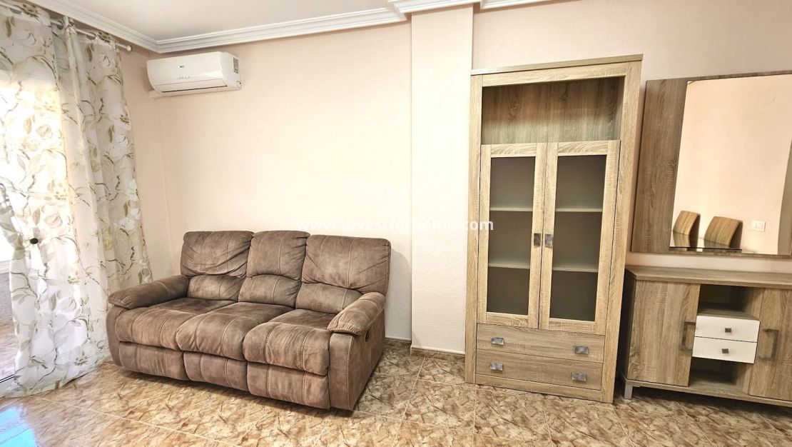 Sale - Apartment - Torrevieja - Costa Blanca