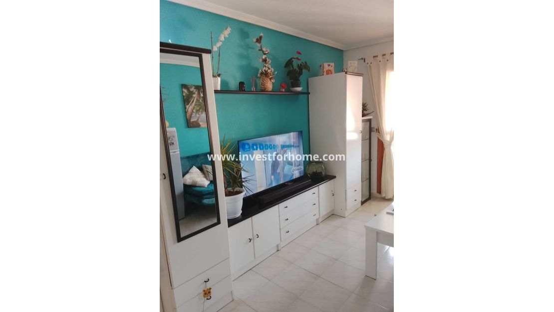 Sale - Apartment - Torrevieja - Costa Blanca