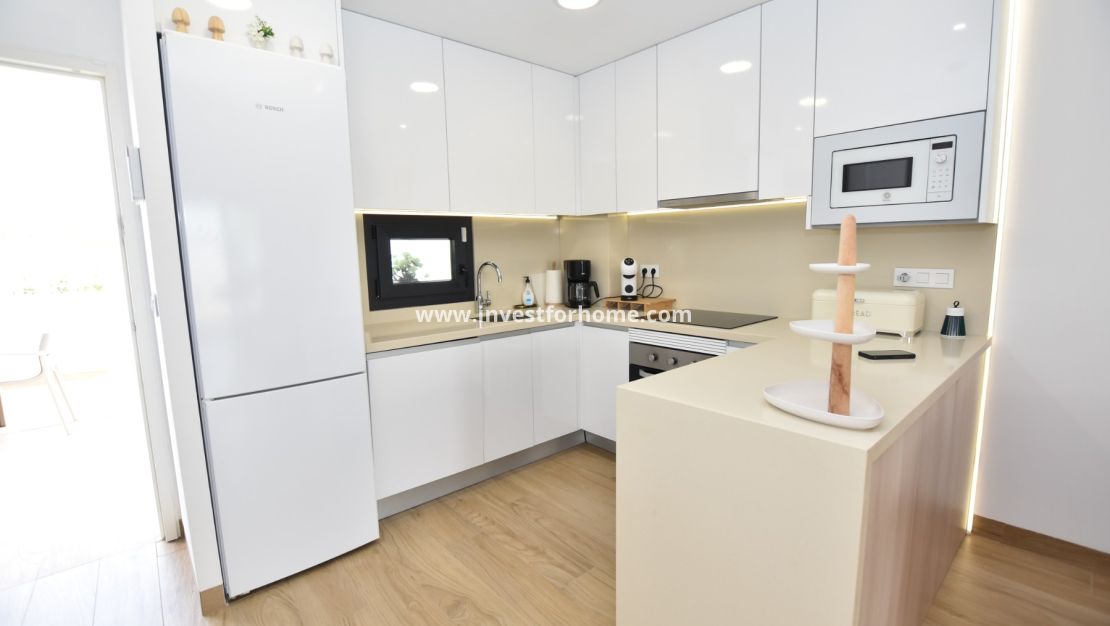 Sale - Apartment - Torrevieja - Costa Blanca