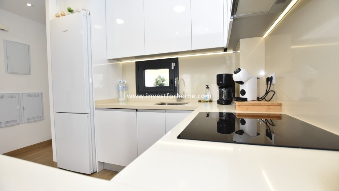 Sale - Apartment - Torrevieja - Costa Blanca