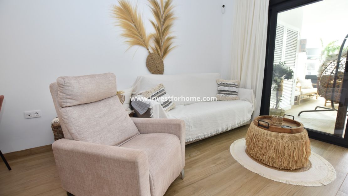 Sale - Apartment - Torrevieja - Costa Blanca