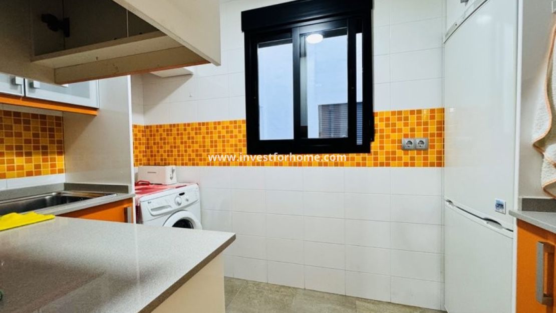 Sale - Apartment - Torrevieja - Costa Blanca